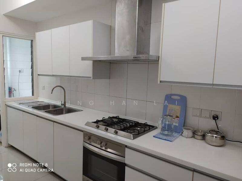 Service Residence for Sale at Solaris Dutamas - Ping Han Lai - Kitchen - PropertyGuru.com.my