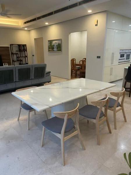 Kediaman Servis untuk Dijual di Vipod Residence - Sharoan Sor - Living Room - PropertyGuru.com.my
