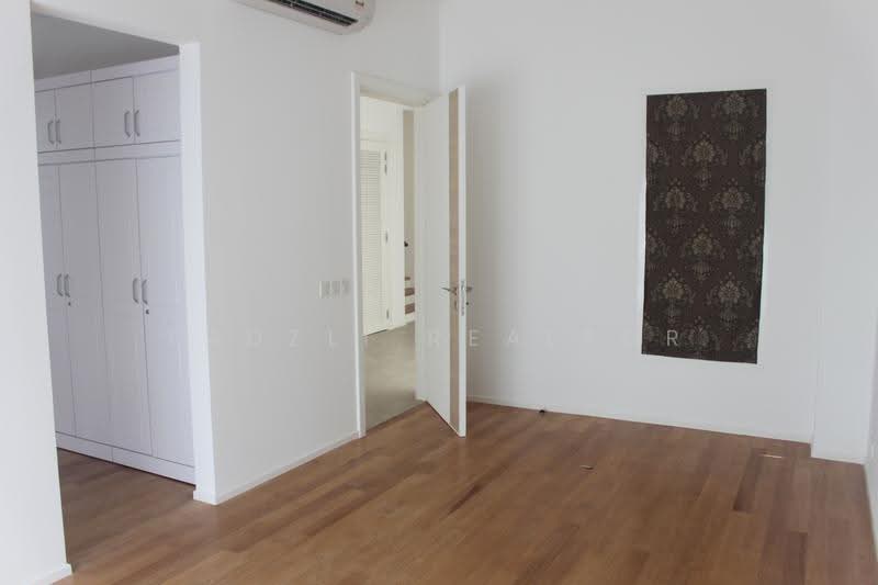 Rumah Teres 3-Tingkat untuk Dijual di Seri Kembangan (Selangor) - Fadzli Realtor - Bedroom - PropertyGuru.com.my