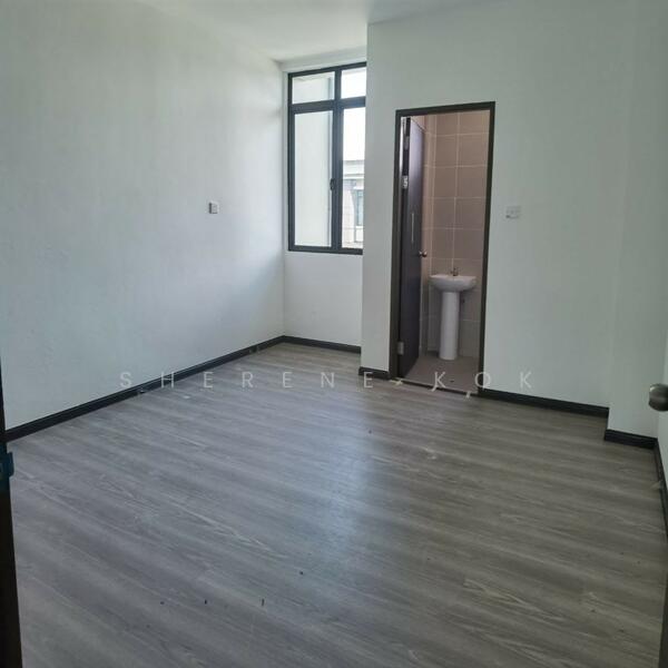 2-storey Terraced House for Sale in City Garden (Samarahan) - Sherene Kok - Bathroom - PropertyGuru.com.my