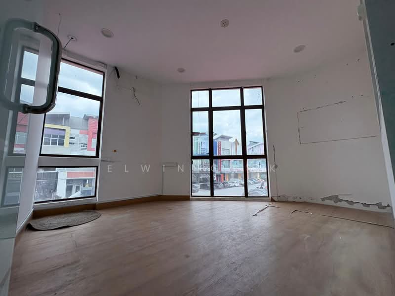 Shop for Rent in Seksyen 7 (Shah Alam) - Elwin Chok - Interior - PropertyGuru.com.my