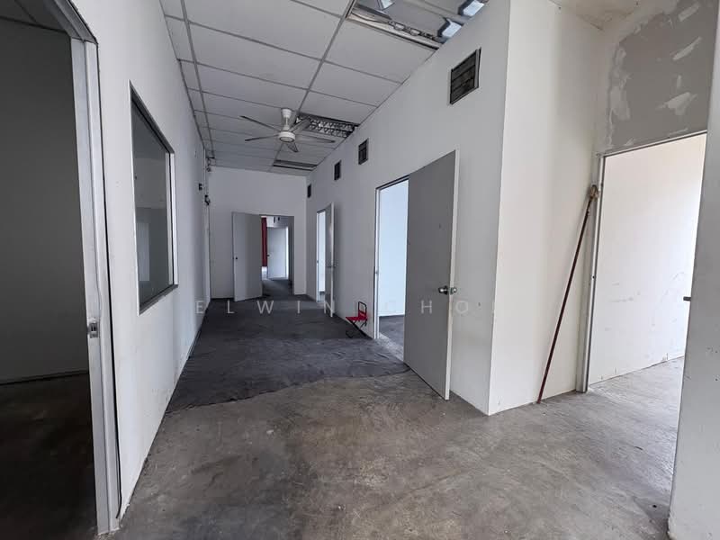 Shop for Rent in Seksyen 7 (Shah Alam) - Elwin Chok - Interior - PropertyGuru.com.my