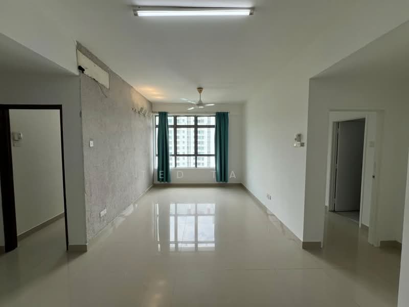 Kondominium untuk Dijual di All Seasons Park - Ted Tan - Living Room - PropertyGuru.com.my