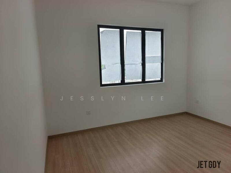 Semi-Detached House for Sale in Semenyih (Selangor) - Jesslyn Lee - Bedroom - PropertyGuru.com.my