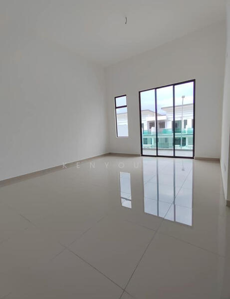 2-storey Terraced House for Sale in Johor Bahru (Johor) - Kenyou . - Living Room - PropertyGuru.com.my