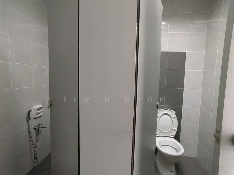 Kilang Berkembar untuk Disewa di Bandar Bukit Raja (Klang) - Elwin Chok - Bathroom - PropertyGuru.com.my