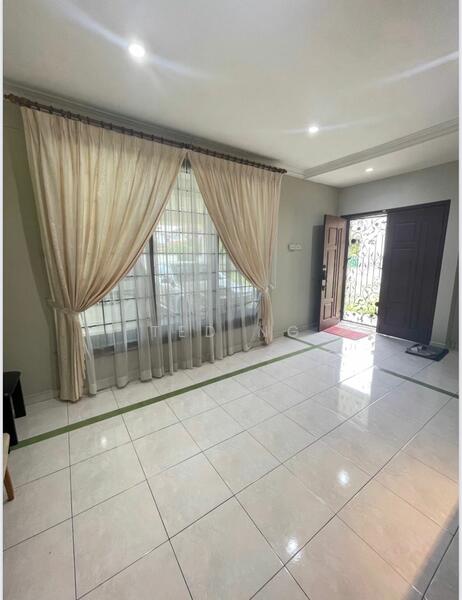 Rumah Banglo untuk Dijual di Taman Tambun Indah (Simpang Ampat) - TED NG - Living Room - PropertyGuru.com.my