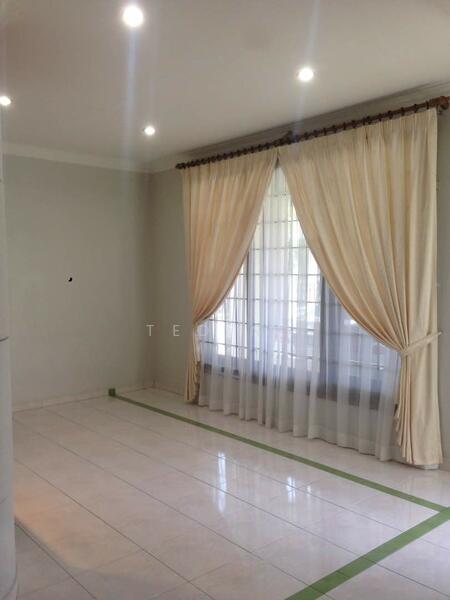 Rumah Banglo untuk Dijual di Taman Tambun Indah (Simpang Ampat) - TED NG - Living Room - PropertyGuru.com.my