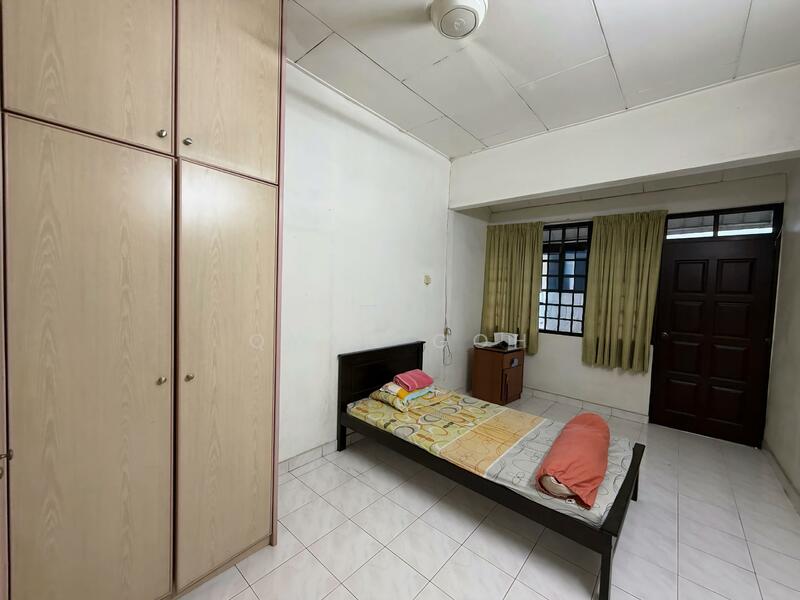 Terraced House for Sale in Island Glades (Jelutong) - Qyan Goh - Bedroom - PropertyGuru.com.my