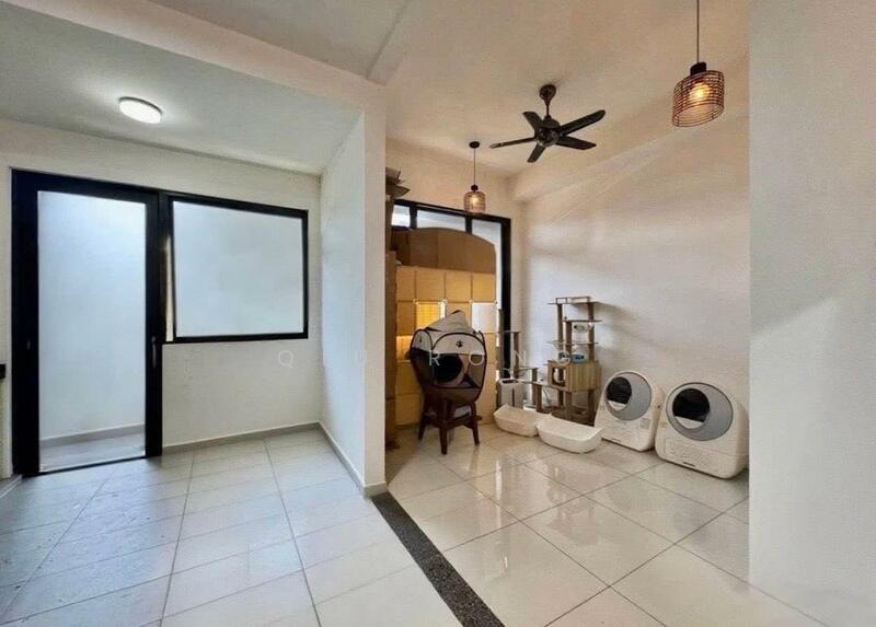 Terraced House for Sale in Johor Bahru (Johor) - Qiu Rong - Living Room - PropertyGuru.com.my