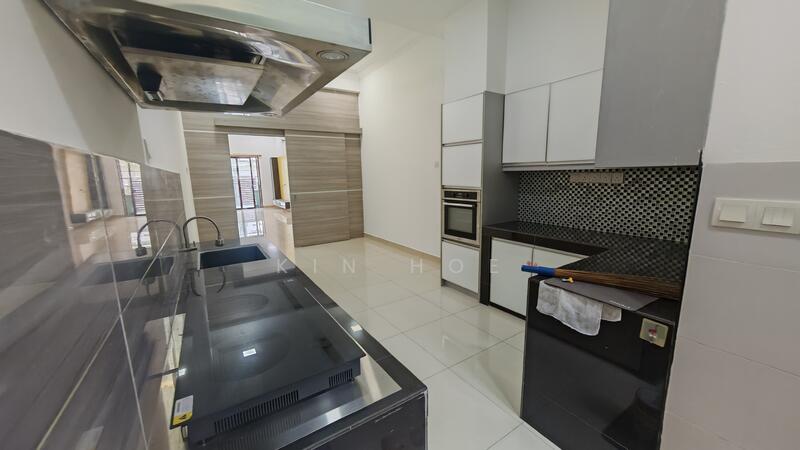 For Sale - TTDI Grove (22x75 Double Storey Terrace)