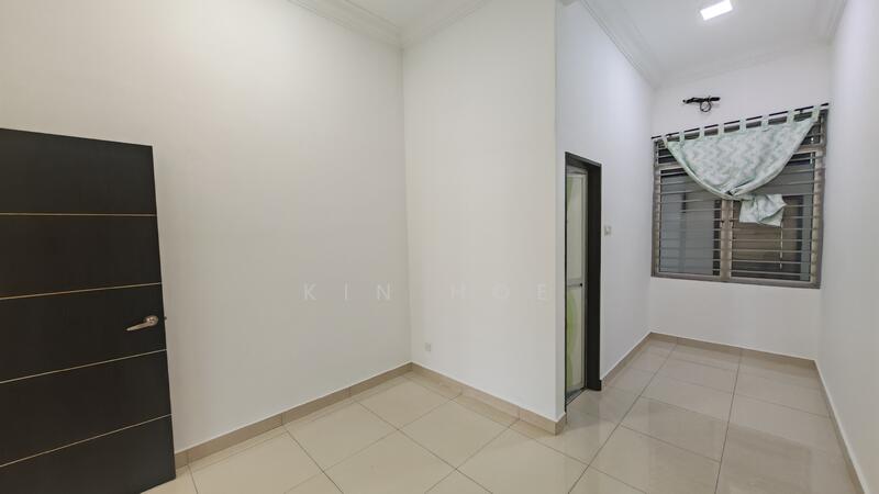 For Sale - TTDI Grove (22x75 Double Storey Terrace)