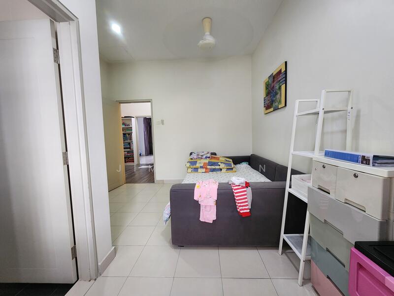 2-storey Terraced House for Sale in Bandar Seri Coalfields (Ijok) - Jimmy Tan - Bedroom - PropertyGuru.com.my