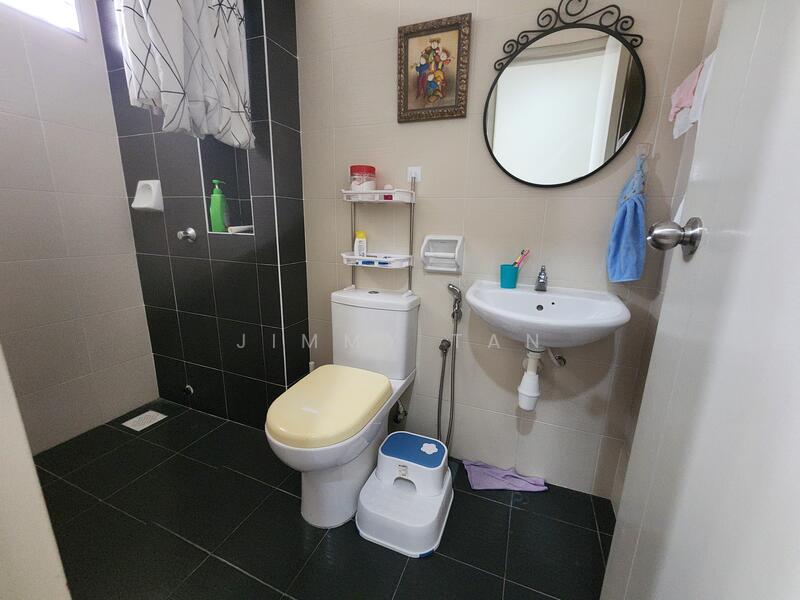 2-storey Terraced House for Sale in Bandar Seri Coalfields (Ijok) - Jimmy Tan - Bathroom - PropertyGuru.com.my