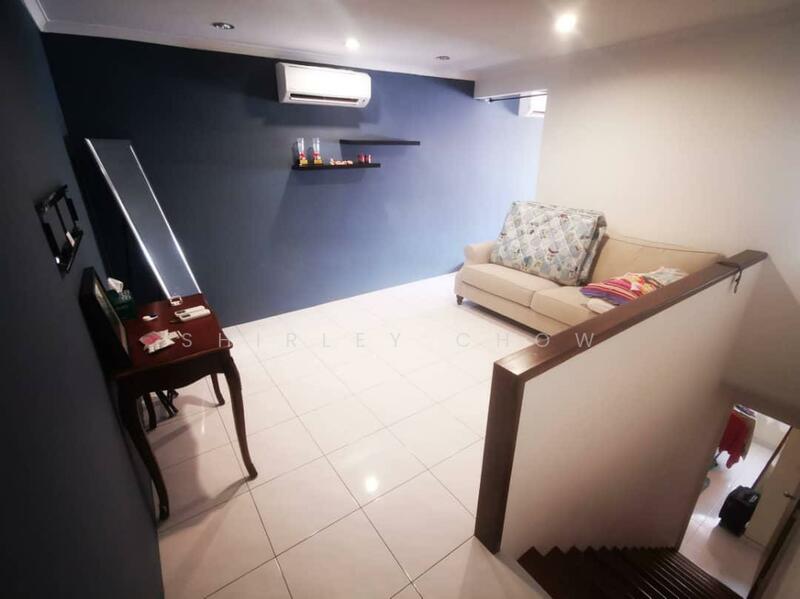 Taman Starland untuk Untuk Dijual - RM 1,600,000, Feb 2026 - Living Room - PropertyGuru.com.my