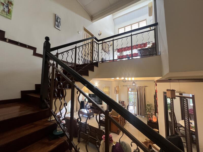 2-storey Terraced House for Sale in Bukit Jelutong (Shah Alam) - Lester Lee - Living Room - PropertyGuru.com.my