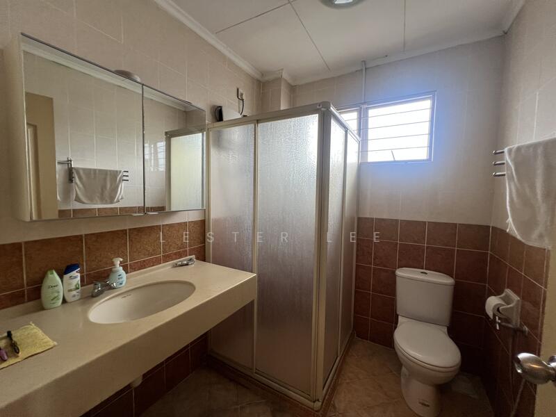2-storey Terraced House for Sale in Bukit Jelutong (Shah Alam) - Lester Lee - Bathroom - PropertyGuru.com.my
