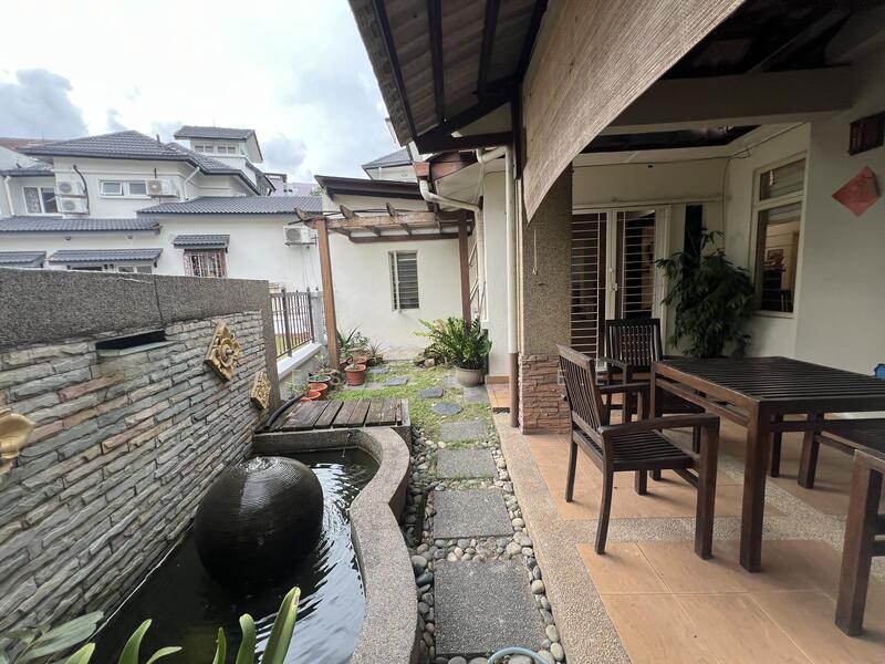 2-storey Terraced House for Sale in Bukit Jelutong (Shah Alam) - Lester Lee - Exterior - PropertyGuru.com.my