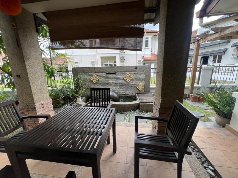 2-storey Terraced House for Sale in Bukit Jelutong (Shah Alam) - Lester Lee - Balcony - PropertyGuru.com.my