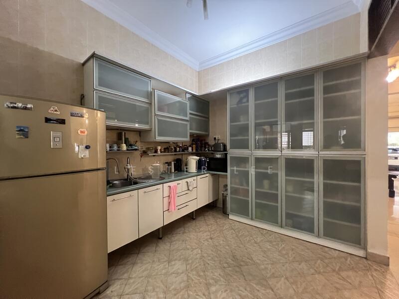 2-storey Terraced House for Sale in Bukit Jelutong (Shah Alam) - Lester Lee - Kitchen - PropertyGuru.com.my