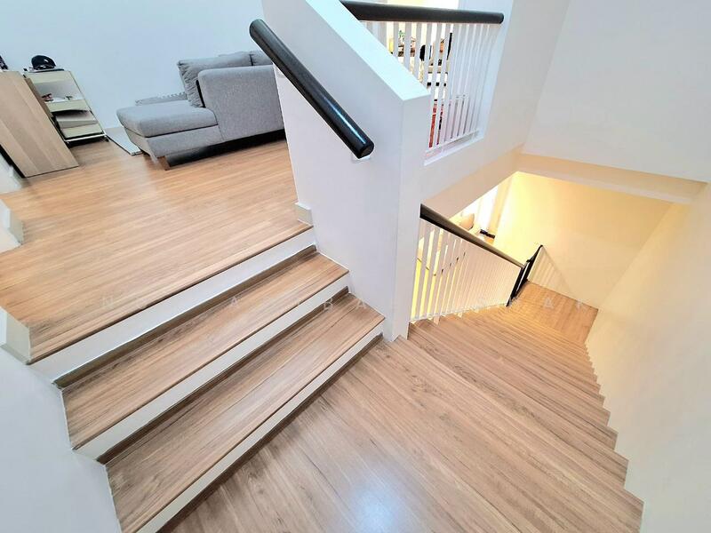 2-storey Terraced House for Sale in Elmina (Shah Alam) - Nur Adibah Ishak - Stairs - PropertyGuru.com.my