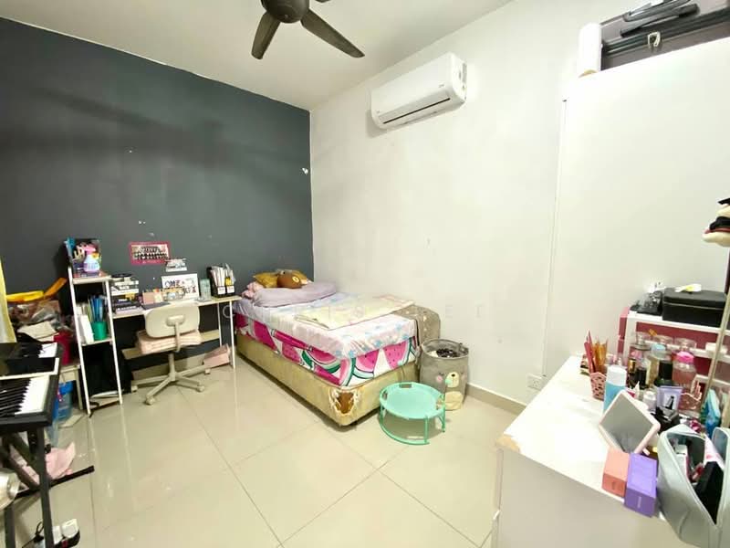 Kondominium untuk Disewa di Simfoni 1 - Chris Lee - Bedroom - PropertyGuru.com.my