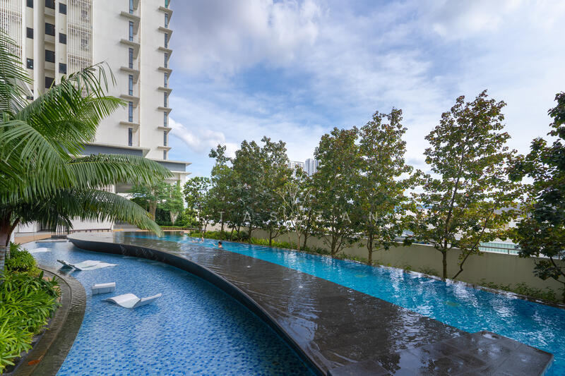 The Park Sky Residence untuk Untuk Disewa - RM 3,500 /bulan, Mac 2026 - Pool - PropertyGuru.com.my