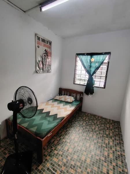 Terraced House for Sale in Desa Setapak (Wangsa Maju) - Ivan Tan - Bedroom - PropertyGuru.com.my