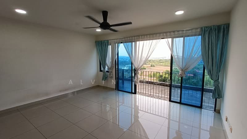 Servis Apartment untuk Disewa di Trefoil - Alvin Teoh - Balcony - PropertyGuru.com.my
