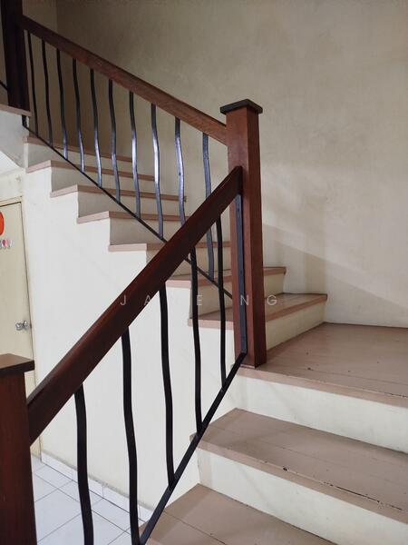 Stairway to 1st floor 