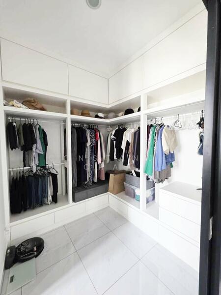 Closet
