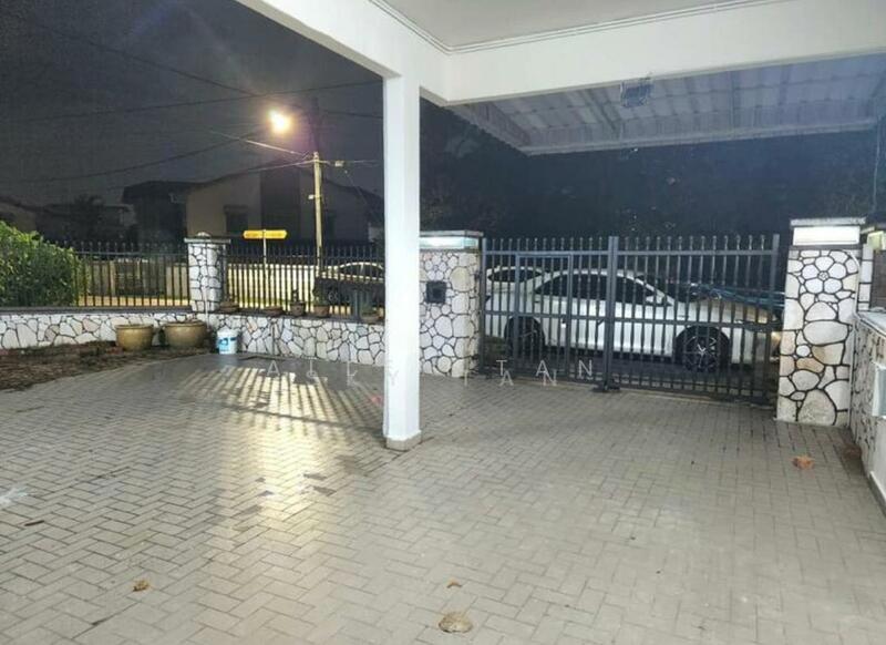 Untuk Dijual - Taman pelangi