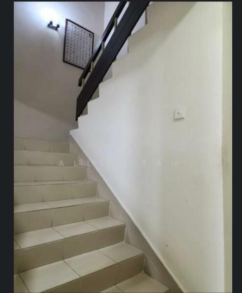 Untuk Dijual - Taman pelangi