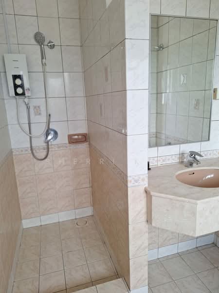 Condominium for Sale at Li Villas - Sherri Koh - Bathroom - PropertyGuru.com.my