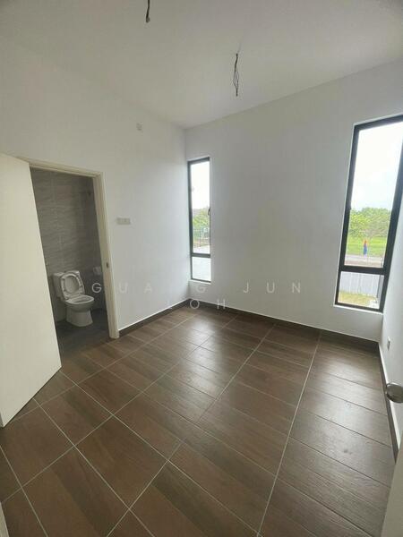 2-storey Terraced House for Sale in Johor Bahru (Johor) - Guang Jun Loh - Bathroom - PropertyGuru.com.my