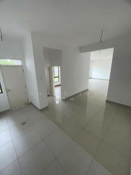 2-storey Terraced House for Sale in Johor Bahru (Johor) - Guang Jun Loh - Entrance - PropertyGuru.com.my
