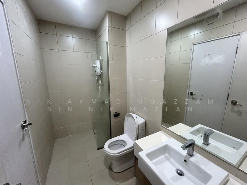 Service Residence for Rent at i-Suite @ i-City - Nik Ahmad Muazzam Bin Nik Mazlan - Bathroom - PropertyGuru.com.my