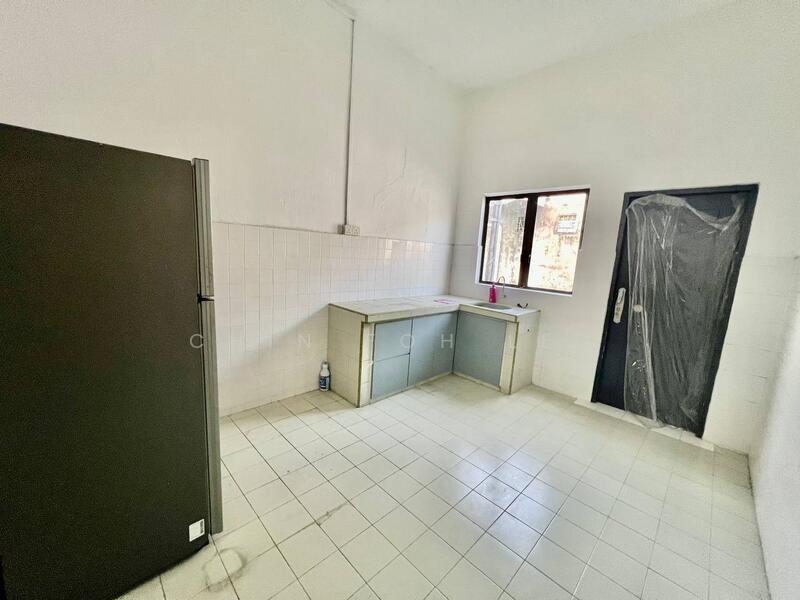 Untuk Disewa - Rumah Pangsa Lobak