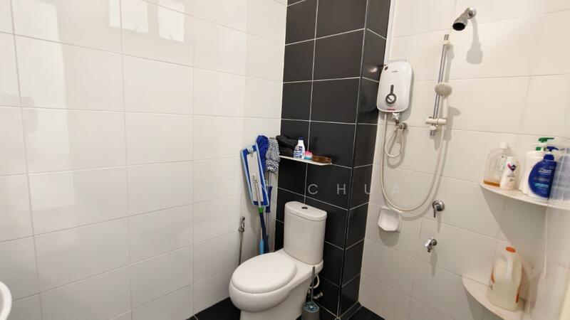 Cluster House for Sale in Setia Tropika (Johor Bahru) - Jason Chua - Bathroom - PropertyGuru.com.my