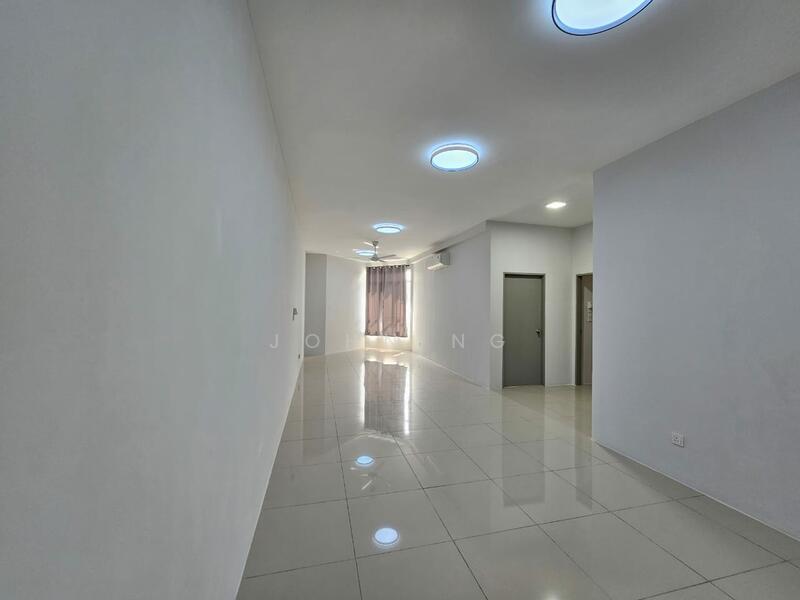 Living & Dining Room