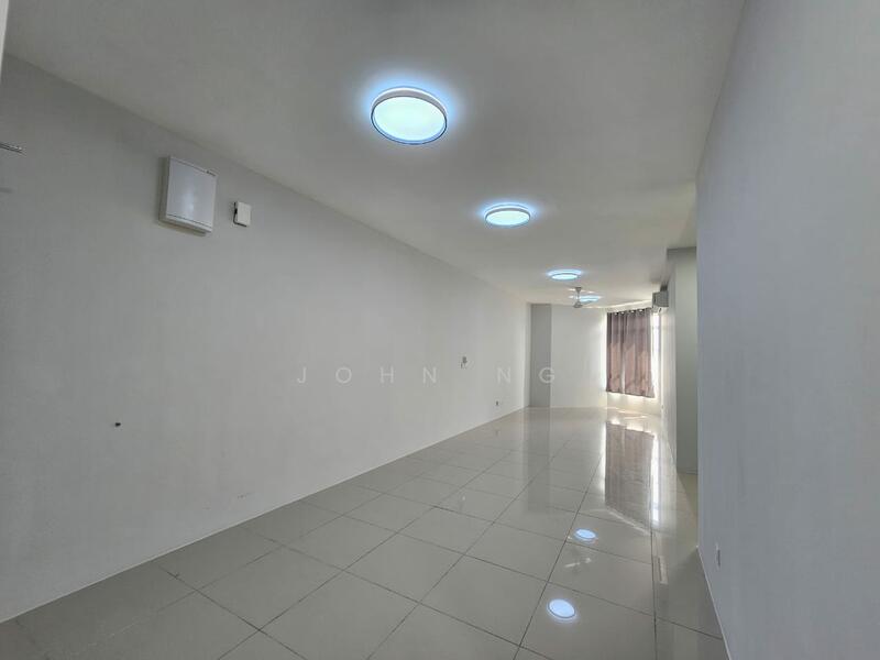 Living & Dining room