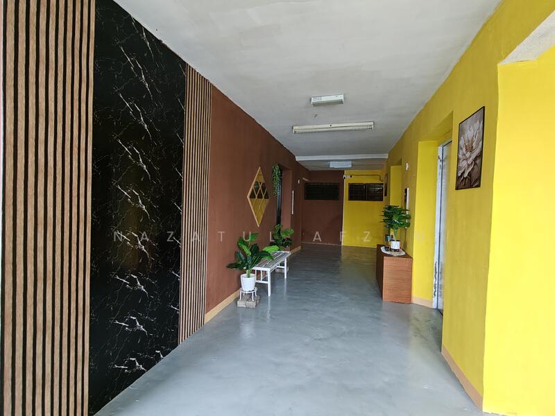 Corridor