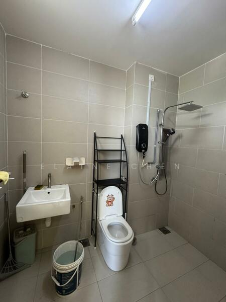 Rumah Teres untuk Disewa di Bandar Sri Sendayan (Negeri Sembilan) - Elaine Chen - Bathroom - PropertyGuru.com.my