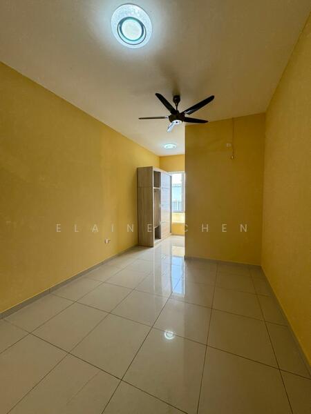 Rumah Teres untuk Disewa di Bandar Sri Sendayan (Negeri Sembilan) - Elaine Chen - Bedroom - PropertyGuru.com.my