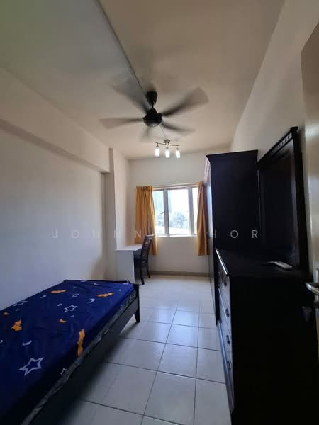 Kondominium untuk Disewa di Desa Putra - Johnny Khor - Bedroom - PropertyGuru.com.my