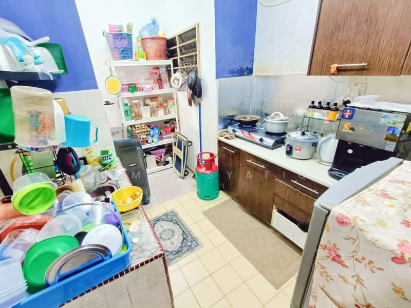 Pangsapuri untuk Dijual di Laguna Biru - Ahmad Syafiq - Kitchen - PropertyGuru.com.my
