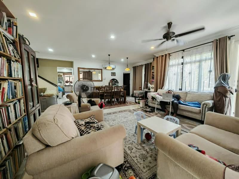 2-storey Terraced House for Sale in Bukit Jelutong (Shah Alam) - Nur Hanizah - PropertyGuru.com.my