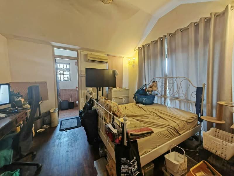 2-storey Terraced House for Sale in Bukit Jelutong (Shah Alam) - Nur Hanizah - PropertyGuru.com.my