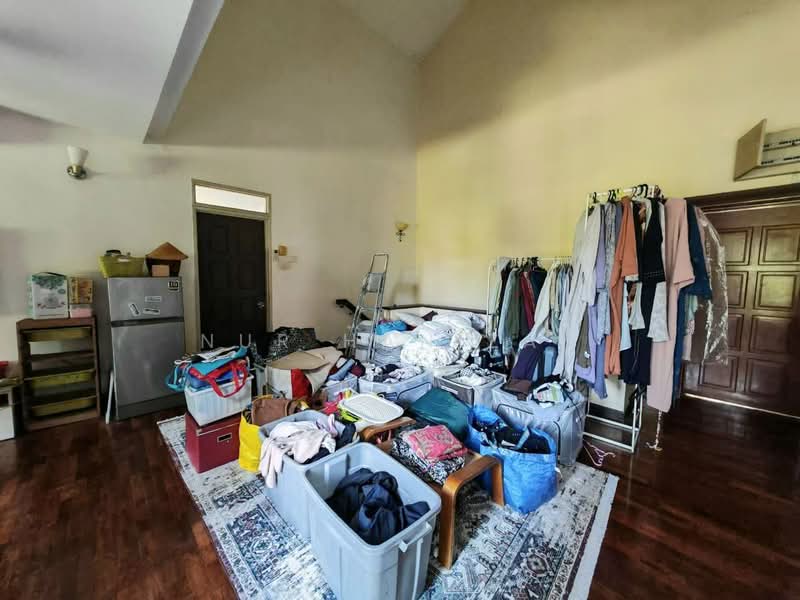 2-storey Terraced House for Sale in Bukit Jelutong (Shah Alam) - Nur Hanizah - PropertyGuru.com.my