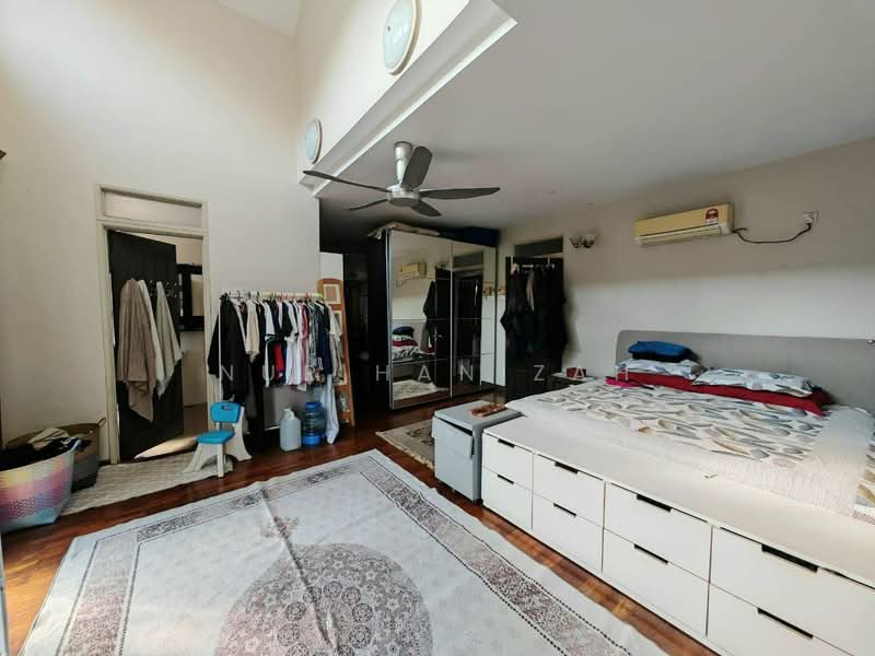 2-storey Terraced House for Sale in Bukit Jelutong (Shah Alam) - Nur Hanizah - PropertyGuru.com.my